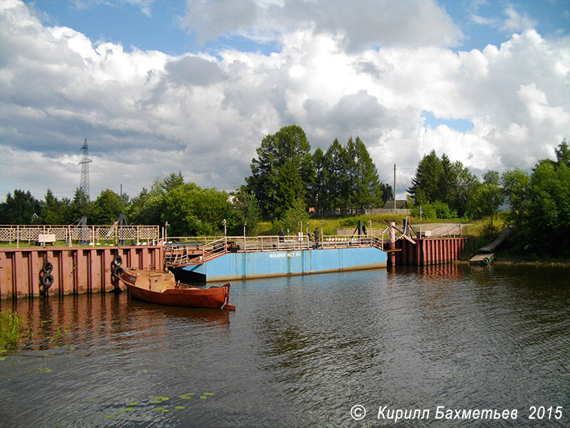 Наплавной мост №4 через Новосясьский канал