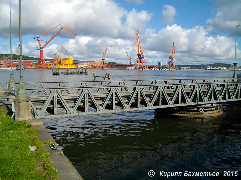 Недействующий разводной мост через Розенлундский канал (бывший железнодорожный)